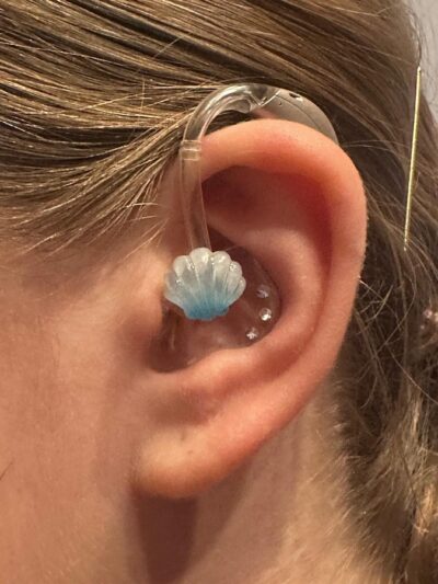Hörgeräte Kinder Schmuck - Shelly, die Muschel blau
