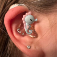 Hörgeräte Kinder Schmuck Anhänger für Tubes Seepferdchen