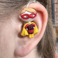 superheld gelb 900 2